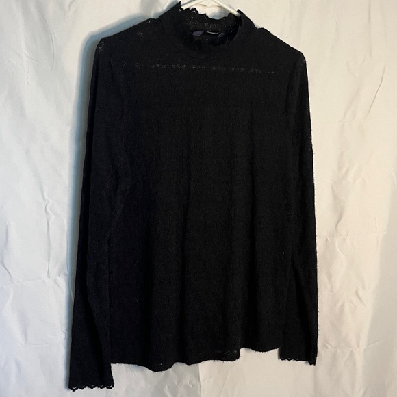 #108 Lands end Black Lightweight Nylon Sweater - Picture 1 of 6